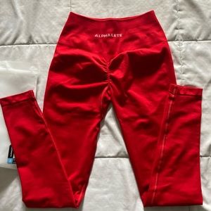Alphalete Amplify Leggings in Formula Red